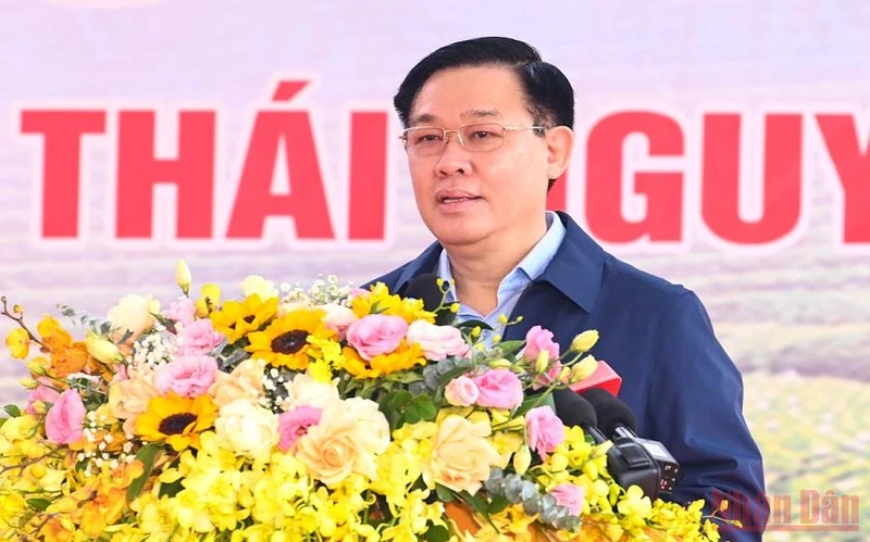 Chủ tịch Quốc hội Vương Đình Huệ phát biểu tại Ngày hội Đại đoàn kết toàn dân tộc tại Thái Nguyên. (Ảnh: Duy Linh)