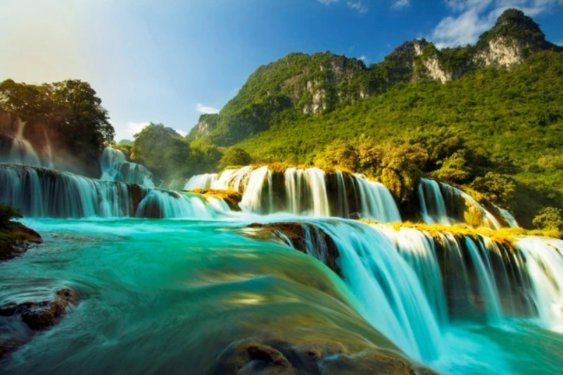 Thác Bản Giốc (Cao Bằng) một địa điểm du lịch nổi tiếng của Việt Nam. (Nguồn: Internet)
