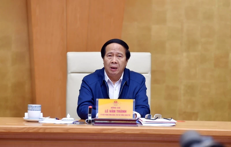 Phó Thủ tướng Lê Văn Thành phát biểu ý kiến tại hội nghị.