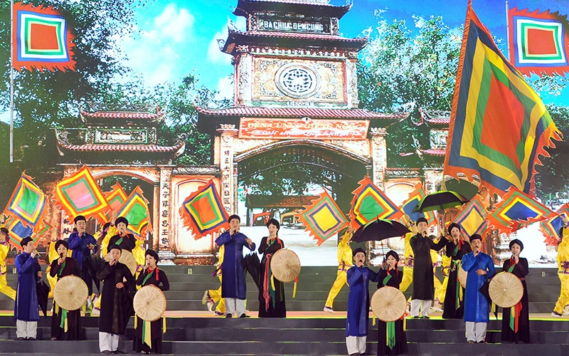 Dân ca Quan họ Bắc Ninh được UNESCO tôn vinh là di sản văn hóa phi vật thể đại diện của nhân loại. Ảnh: ĐỨC TOÀN