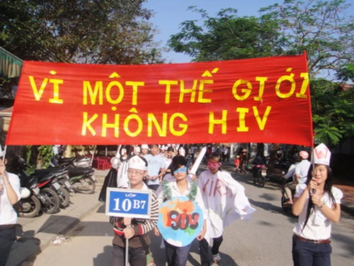 Nhiều hoạt động truyền thông diễn ra trong Tháng Hành động phòng, chống HIV/AIDS hằng năm.