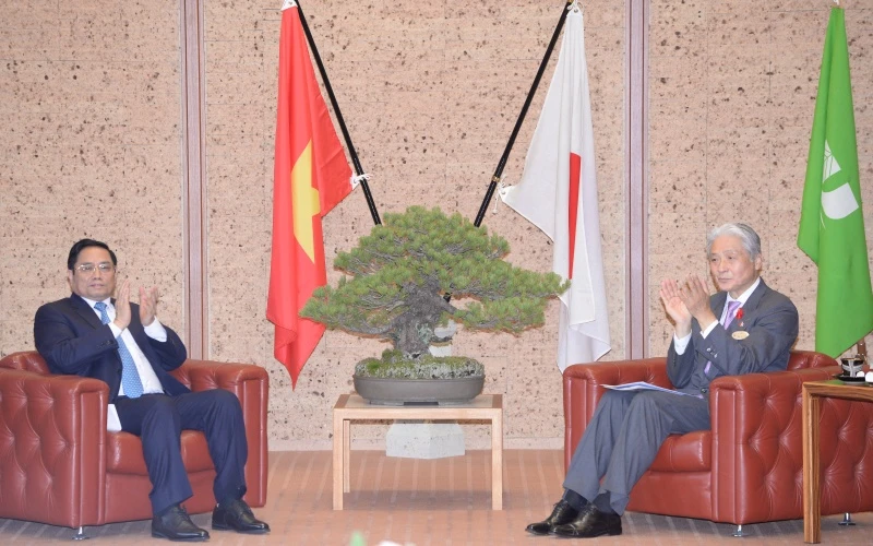 Thủ tướng Phạm Minh Chính tại buổi tiếp Thống đốc Fukuda Tomikazu.