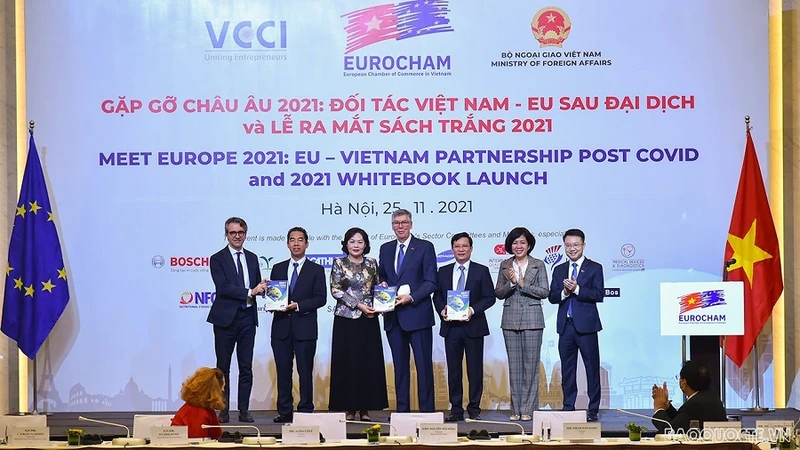 Khai mạc Hội nghị "Gặp gỡ Châu Âu 2021: Đối tác Việt Nam-EU hậu Covid-19 và công bố sách Trắng EuroCham 2021". (Ảnh: baoquocte.vn)