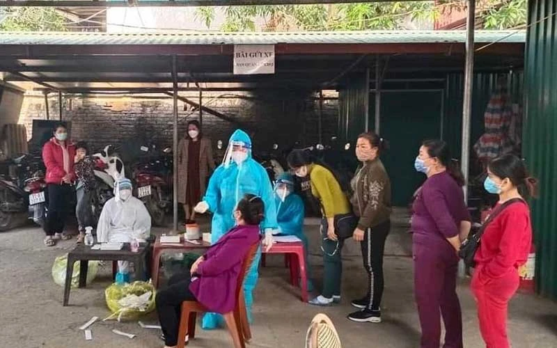 Các mẫu test nhanh tại địa điểm nguy cơ cao, chợ Km5, phường Đề Thám, TP Cao Bằng đều cho kết quả âm tính.