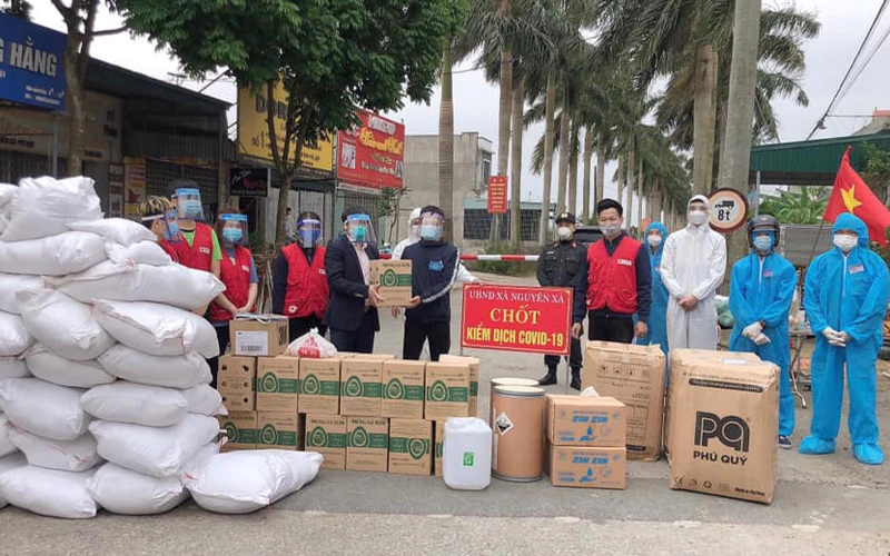 Nhiều tổ chức, cá nhân chung tay hỗ trợ xã Nguyên Xá (huyện Vũ Thư, tỉnh Thái Bình) chống dịch.