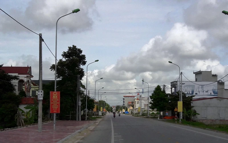 Xuất hiện ổ dịch trong cộng đồng nên ngành giao thông tạm dừng xe hợp đồng, du lịch, xe taxi đến xã Dân Lý, huyện Triệu Sơn.