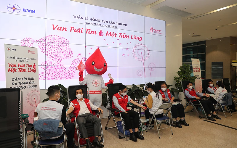 Chương trình hiến máu nhân đạo Tuần lễ hồng EVN đã được tổ chức liên tục trong 6 năm qua.