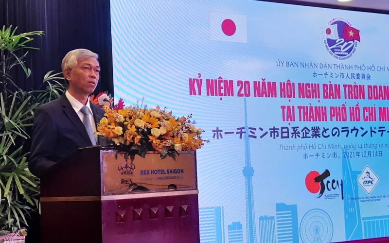 Ông Võ Văn Hoan, Phó Chủ tịch UBND Thành phố Hồ Chí Minh phát biểu khai mạc “Kỷ niệm 20 năm Hội nghị bàn tròn Nhật Bản tại Thành phố Hồ Chí Minh”.