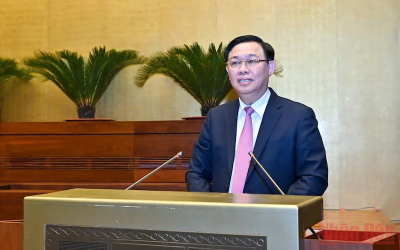 Chủ tịch Quốc hội Vương Đình Huệ phát biểu tại buổi gặp mặt. (Ảnh: Duy Linh )