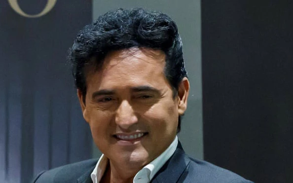 Ca sĩ Carlos Marín. (Ảnh: The Guardian)