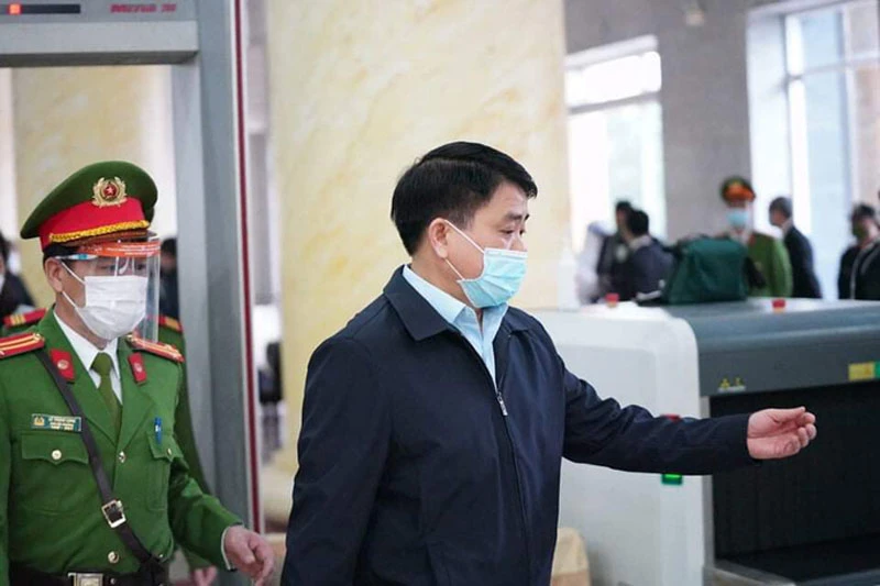 Ông Nguyễn Đức Chung tiếp tục bị xét xử vì có hành vi can thiệp trái pháp luật vào quá trình đấu thầu giúp Công ty Nhật Cường trúng thầu.