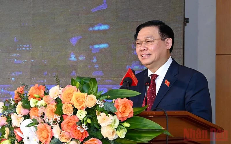Chủ tịch Quốc hội Vương Đình Huệ phát biểu ý kiến chỉ đạo tại lễ kỷ niệm. (Ảnh: Duy Linh)