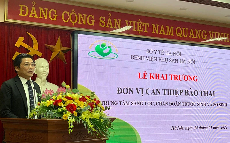 PGS, TS Nguyễn Duy Ánh phát biểu tại lễ khai trương.