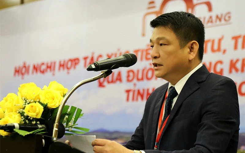 Ông Bùi Quốc Thái, Giám đốc Sở Du lịch Kiên Giang phát biểu tại hội nghị.