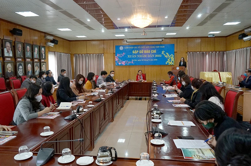 Liên hiệp các tổ chức hữu nghị Việt Nam gặp gỡ báo chí nhân dịp Xuân Nhâm Dần 2022. (Ảnh: ĐINH TRƯỜNG)