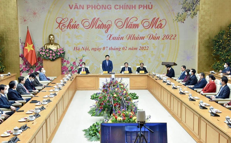 Phó Thủ tướng Chính phủ Phạm Bình Minh phát biểu tại buổi gặp mặt. (Ảnh: TRẦN HẢI)