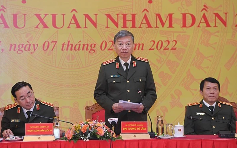 Đại tướng Tô Lâm, Ủy viên Bộ Chính trị, Bộ trưởng Công an chủ trì Hội nghị giao ban trực tuyến đầu Xuân Nhâm Dần năm 2022. Ảnh: Bộ Công an