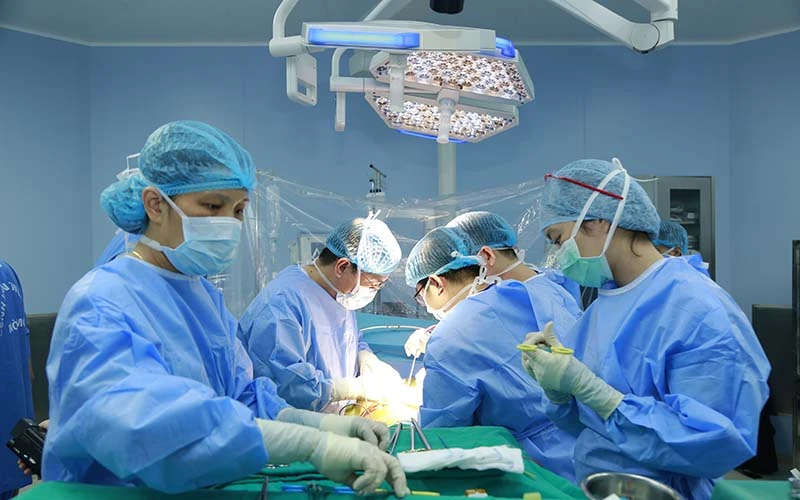 Phẫu thuật ghép gan tại Bệnh viện Trung ương Quân đội 108.