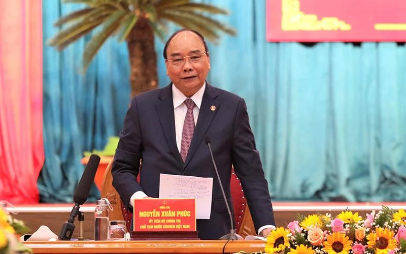 Chủ tịch nước Nguyễn Xuân Phúc phát biểu chỉ đạo cuộc họp.