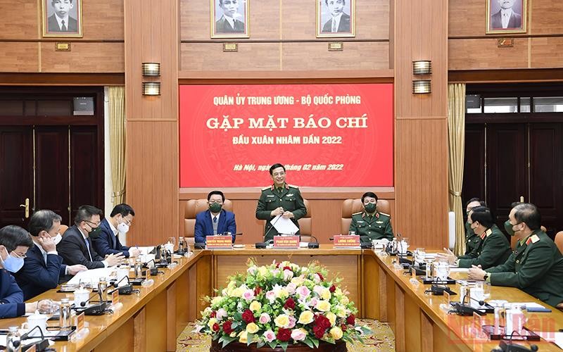 Đại tướng Phan Văn Giang phát biểu ý kiến tại buổi gặp mặt. (Ảnh: Tuấn Huy)