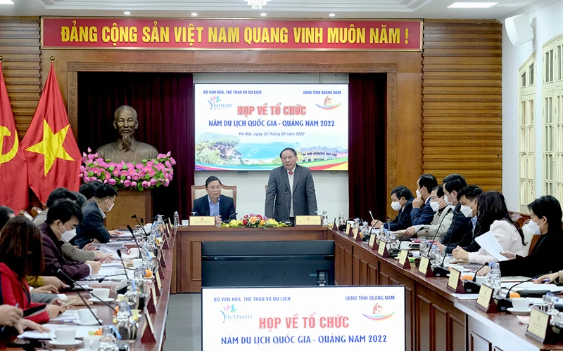 Bộ trưởng Nguyễn Văn Hùng phát biểu tại buổi làm việc (Ảnh: TCDL) 