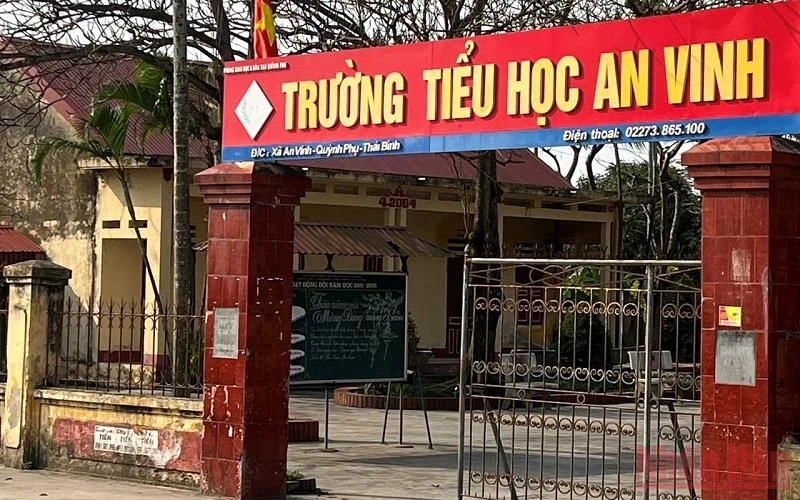 Trường tiểu học An Vinh (Quỳnh Phụ, tỉnh Thái Bình), nơi xảy ra sự việc gây bàng hoàng dư luận.