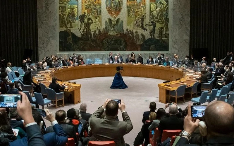 Hội đồng Bảo an Liên hợp quốc bỏ phiếu về dự thảo nghị quyết về Ukraine, ngày 25/2/2022. (Ảnh: Liên hợp quốc)