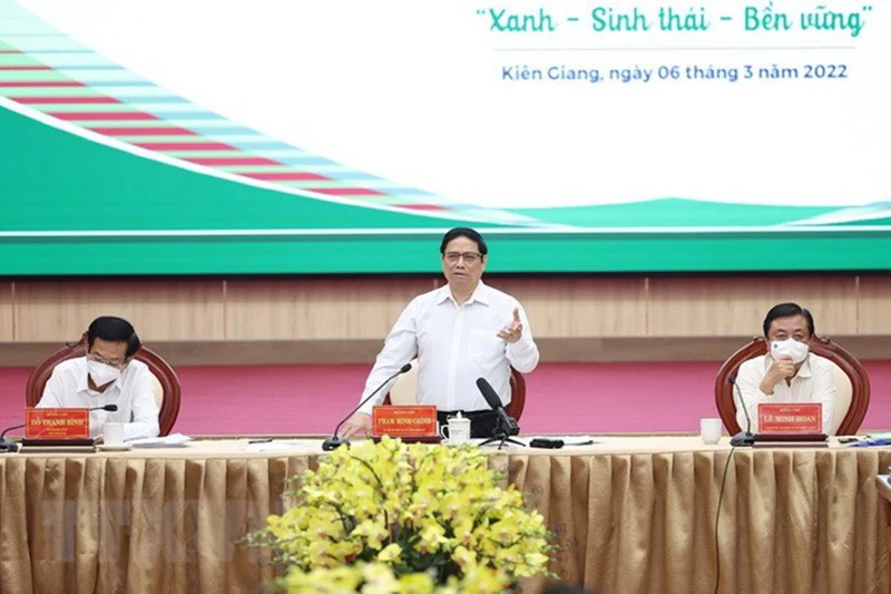 Thủ tướng Phạm Minh Chính chủ trì Hội nghị thúc đẩy phát triển nông nghiệp đồng bằng sông Cửu Long. (Ảnh: TTXVN)