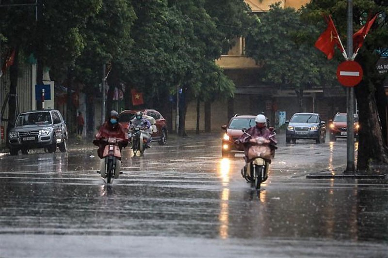 Khu vực Hà Nội có mưa, mưa rào và rải rác có dông, cục bộ có mưa vừa, mưa to, trời rét. (Ảnh minh họa)