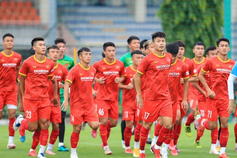 Đội tuyển U23 Việt Nam sẽ hội quân trở lại vào ngày 14/3 tới với 32 cầu thủ. (Ảnh: VFF)