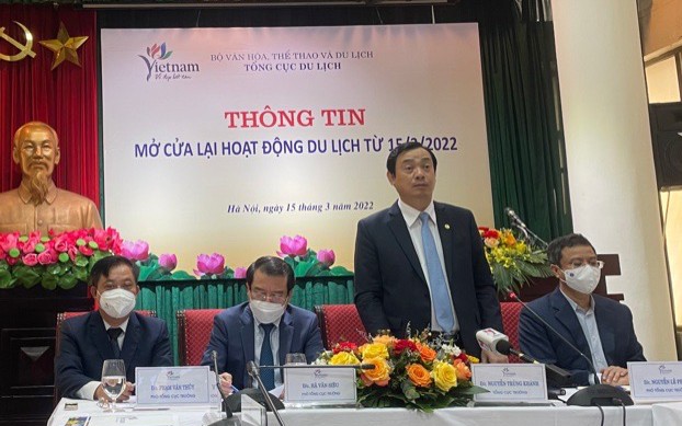 Tổng cục trưởng Du lịch Nguyễn Trùng Khánh phát biểu tại cuộc họp.