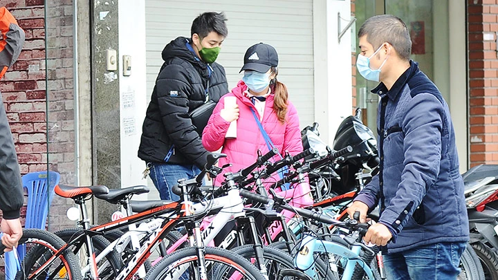 Hà Nội thí điểm xe đạp công cộng tại 5 quận nội thành