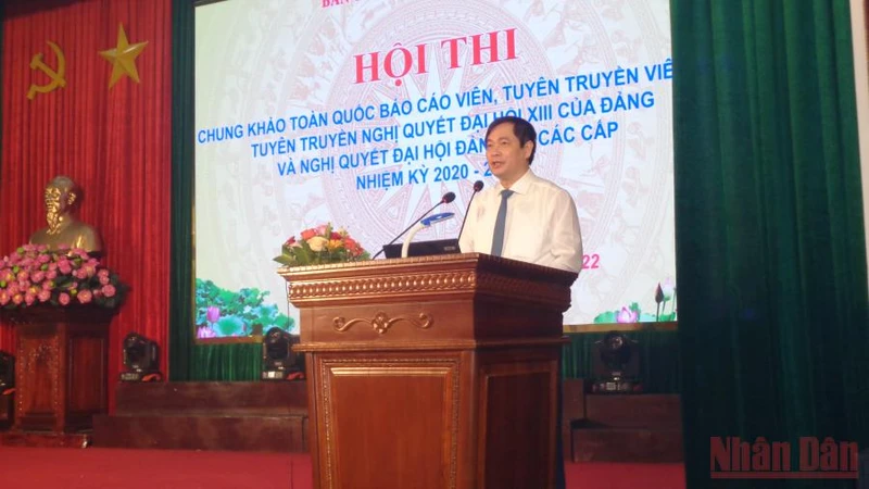 Ông Phan Xuân Thủy, Phó Trưởng Ban Tuyên giáo Trung ương, Phó Trưởng Ban Chỉ đạo, Trưởng Ban Tổ chức Hội thi phát biểu khai mạc Hội thi. 