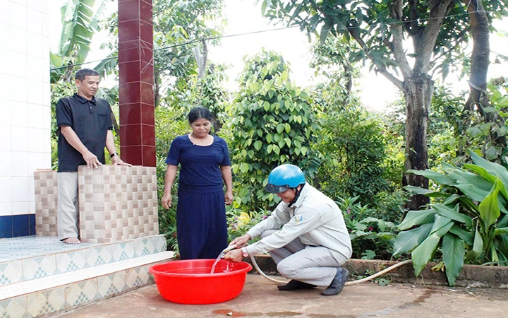 Công trình cấp nước sinh hoạt xã Ea Tul (huyện Cư M'gar, tỉnh Đắk Lắk) được đấu nối đến từng hộ gia đình, bảo đảm nhu cầu của người dân. (Ảnh THÚY HỒNG)