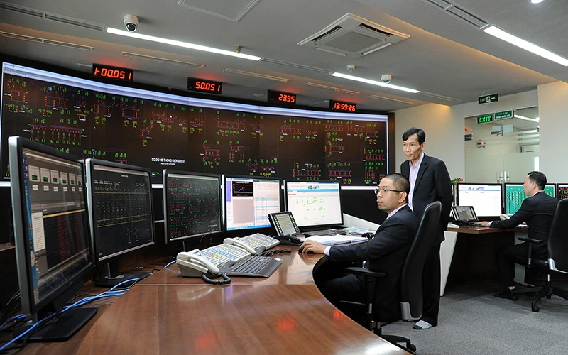 Trung tâm điều độ hệ thống điện quốc gia thuộc Tập đoàn Điện lực Việt Nam. (Ảnh TRẦN HẢI)