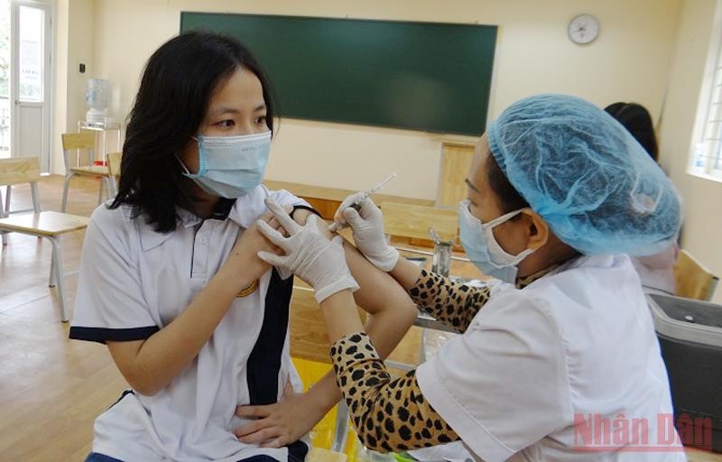Đến nay, Hà Nội đã thực hiện tiêm hiệu quả cho trẻ từ 12 đến 17 tuổi.