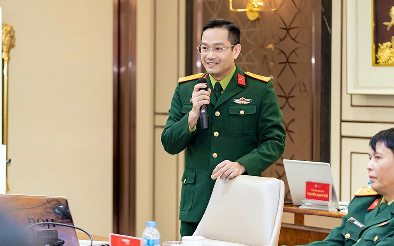 Tiễn sĩ Bùi Quang Tuyến trong một hội thảo về chuyển đổi số.