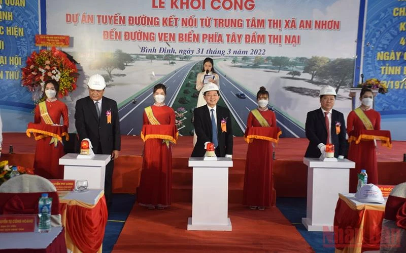 Tỉnh Bình Định khởi công dự án tuyến đường kết nối từ trung tâm thị xã An Nhơn đến đường ven biển phía tây đầm Thị Nại.