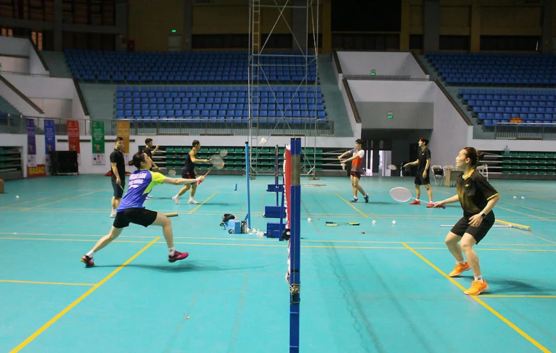  Đội tuyển tuyển cầu lông quốc gia tập luyện tại Nhà thi đấu thể thao tỉnh Bắc Giang.