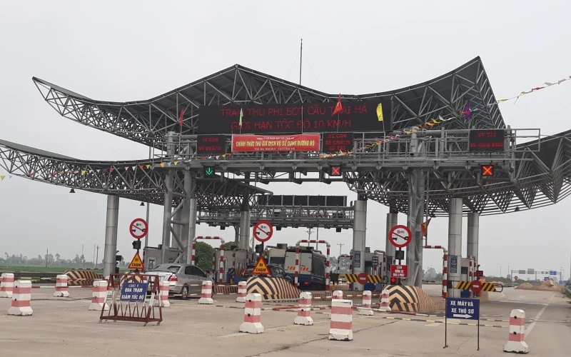 Giảm mức phí lưu thông qua cầu Thái Hà (tỉnh Thái Bình) trong 3 tháng để tháo gỡ khó khăn về tài chính cho nhà đầu tư.