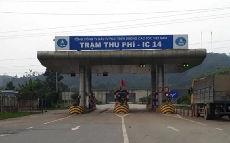 Trạm thu phí IC14 cao tốc Nội Bài-Lào Cai.