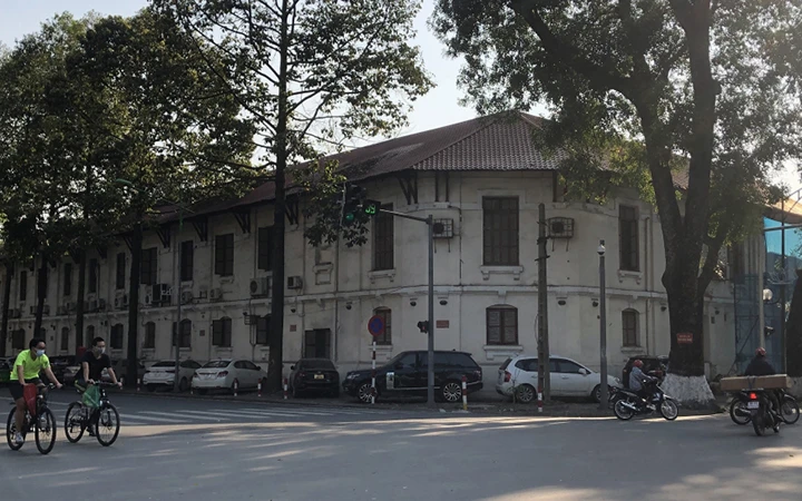 Một góc tòa nhà 61 Trần Phú (Ảnh: VOV).
