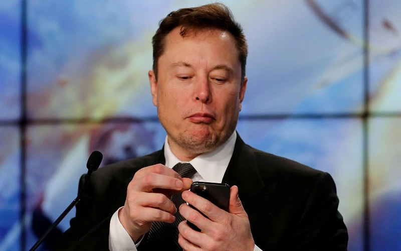Tỷ phú Elon Musk đã đề nghị mua lại 100% số cổ phiếu của Twitter. (Ảnh: Reuters)