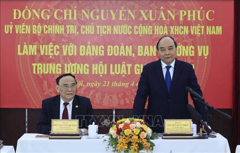 Chủ tịch nước Nguyễn Xuân Phúc tại buổi làm việc với Trung ương Hội Luật gia Việt Nam. (Ảnh: TTXVN)