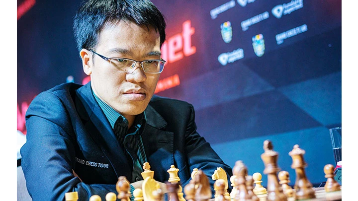 Lê Quang Liêm ghi dấu ấn trong sự nghiệp với chiến thắng trước đương kim số 1 thế giới Carlsen. Ảnh: FIDE