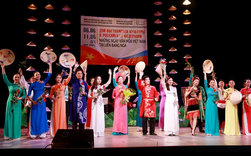 Hình ảnh tại sự kiện “Những ngày văn hóa Việt Nam tại Liên bang Nga” năm 2016. (Ảnh VGP)