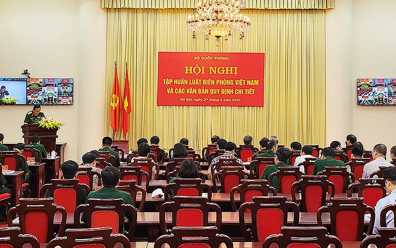 Toàn cảnh Hội nghị trực tuyến tập huấn Luật Biên phòng Việt Nam và các văn bản quy định chi tiết.