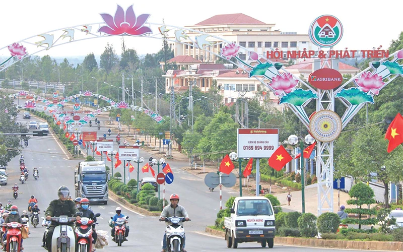 Thành phố Gia Nghĩa (Đắk Nông) vừa được công nhận hoàn thành nhiệm vụ xây dựng nông thôn mới năm 2020. 