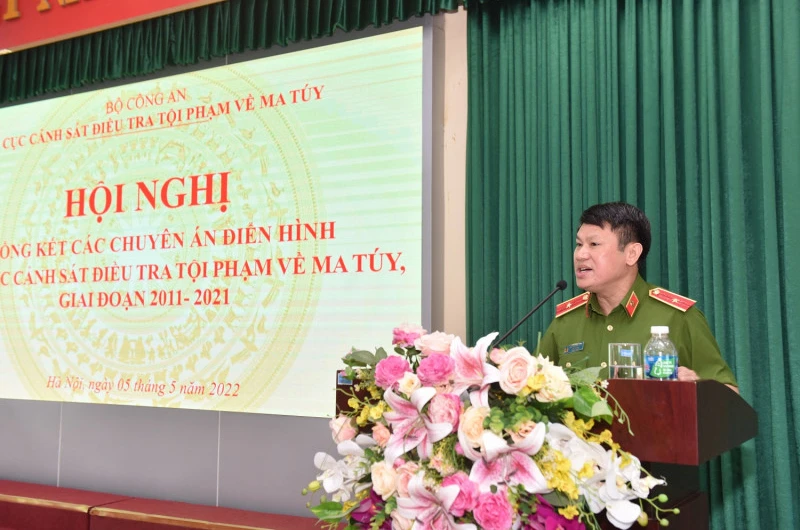 Thiếu tướng Nguyễn Văn Viện, Cục trưởng Cảnh sát điều tra tội phạm về ma túy phát biểu tại Hội nghị.