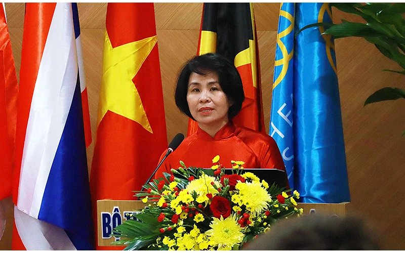 Phó Tổng Cục trưởng Thể dục-Thể thao Lê Thị Hoàng Yến